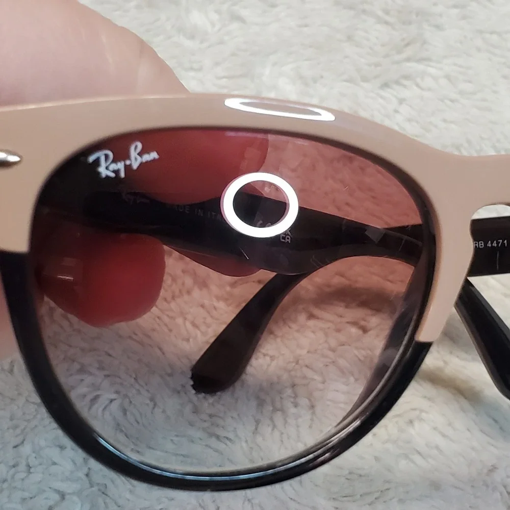 Ray-Ban Iris RB4472 Black Pink Beige Round Sunglasses Accessories Classic Luxury